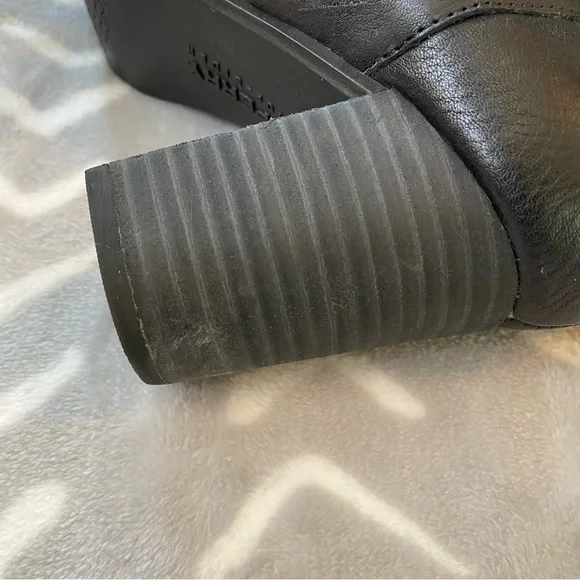 Sperry Black Leather Boots - Picture 4 of 14